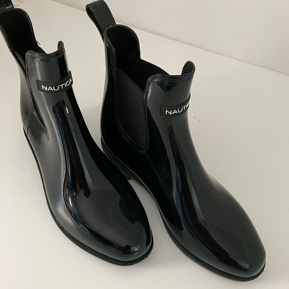 Nautica Boots